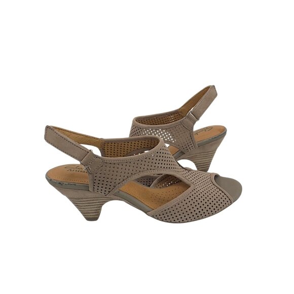 Clarks Artisan Taupe Perforated Leather Slingback Sandals Size 8M - {63802} - Picture 9 of 9